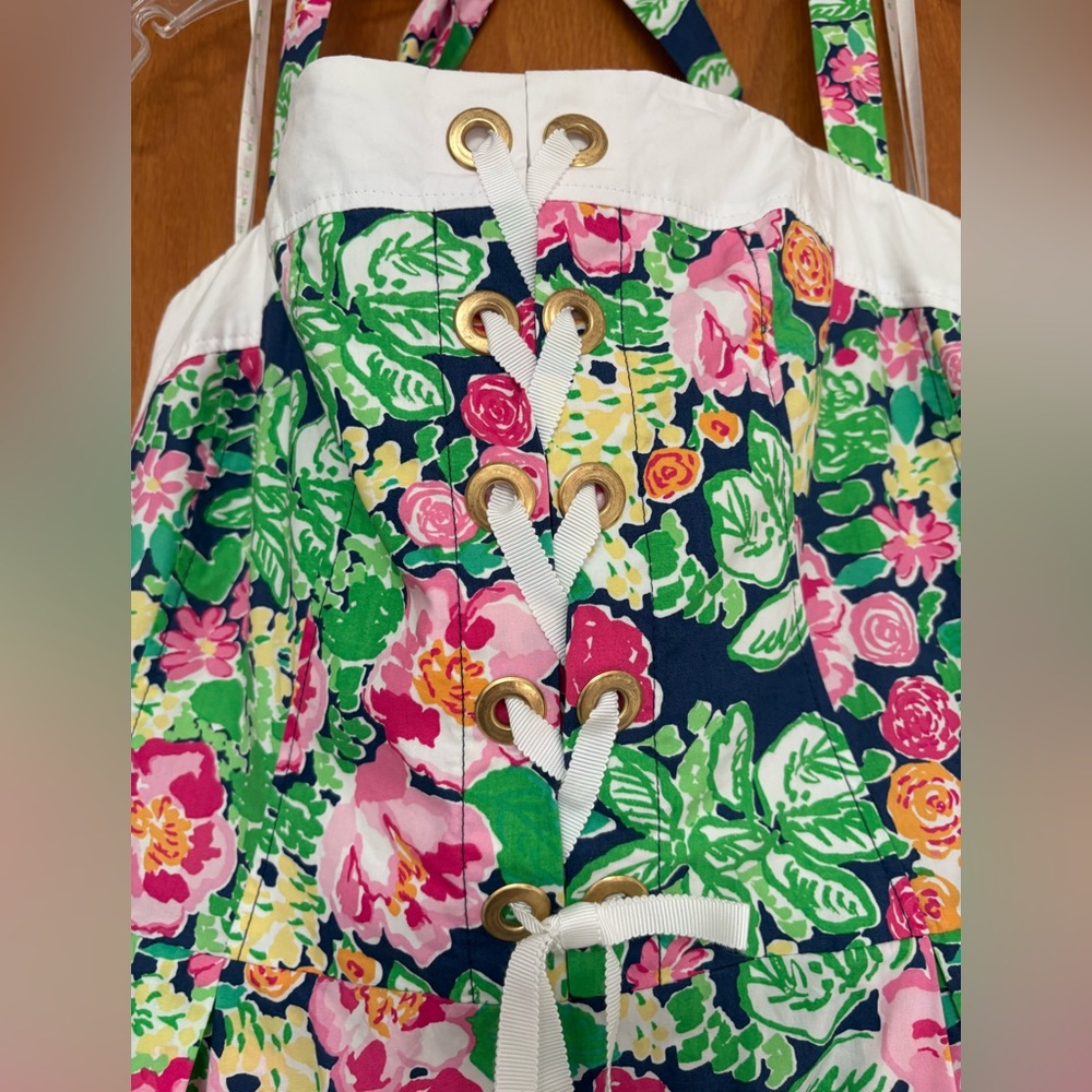 VgUC Lilly Pulitzer Toni halter dress in Multi Getaway Garden 14 - Picture 3 of 5